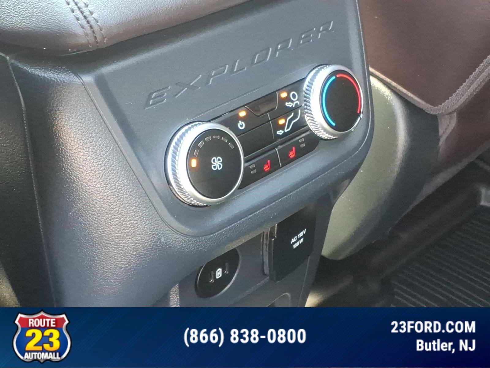 Certified 2025 Ford Explorer Platinum w/ Ultimate Package AWD/4WD image 25