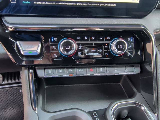 Used 2024 GMC Sierra 2500 AT4 w/ AT4 Premium Plus Package AWD/4WD image 29