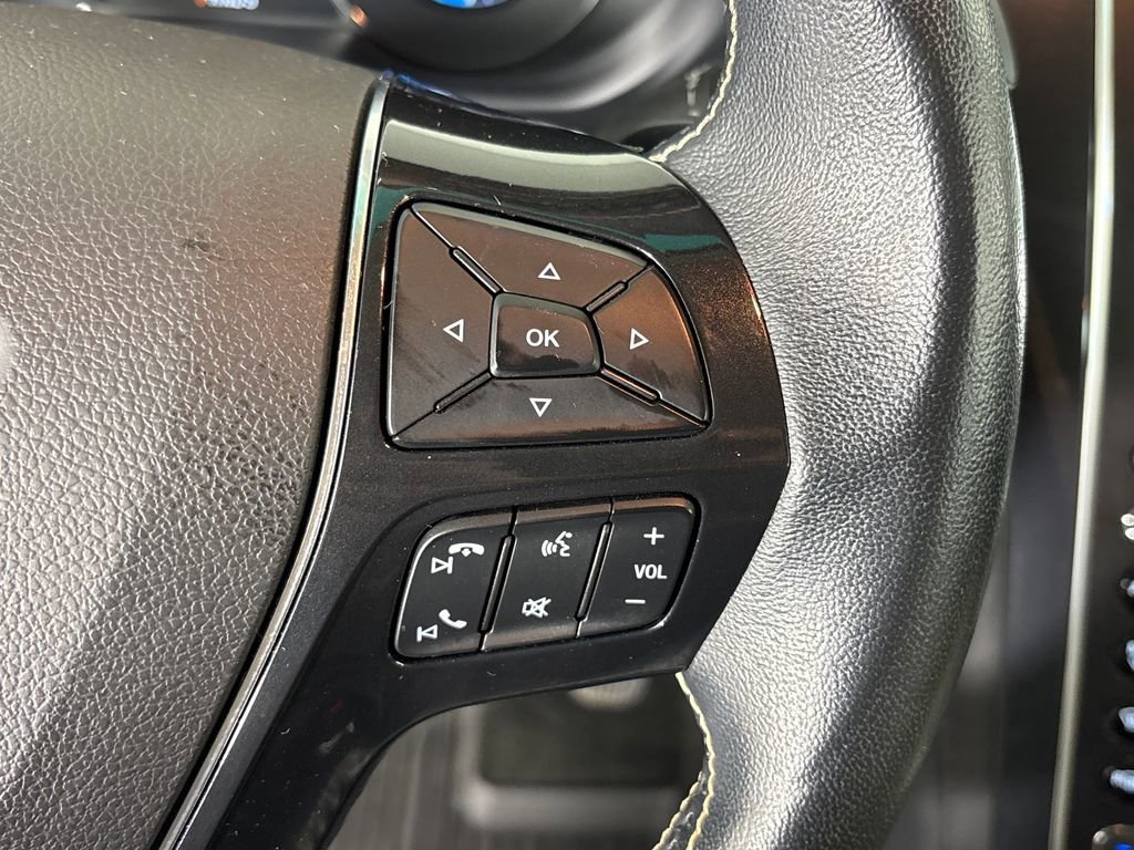 Certified 2017 Ford Explorer Platinum image 21