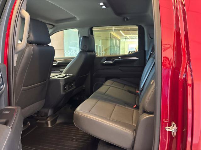 Used 2022 Chevrolet Silverado 1500 RST w/ Convenience Package II AWD/4WD image 11