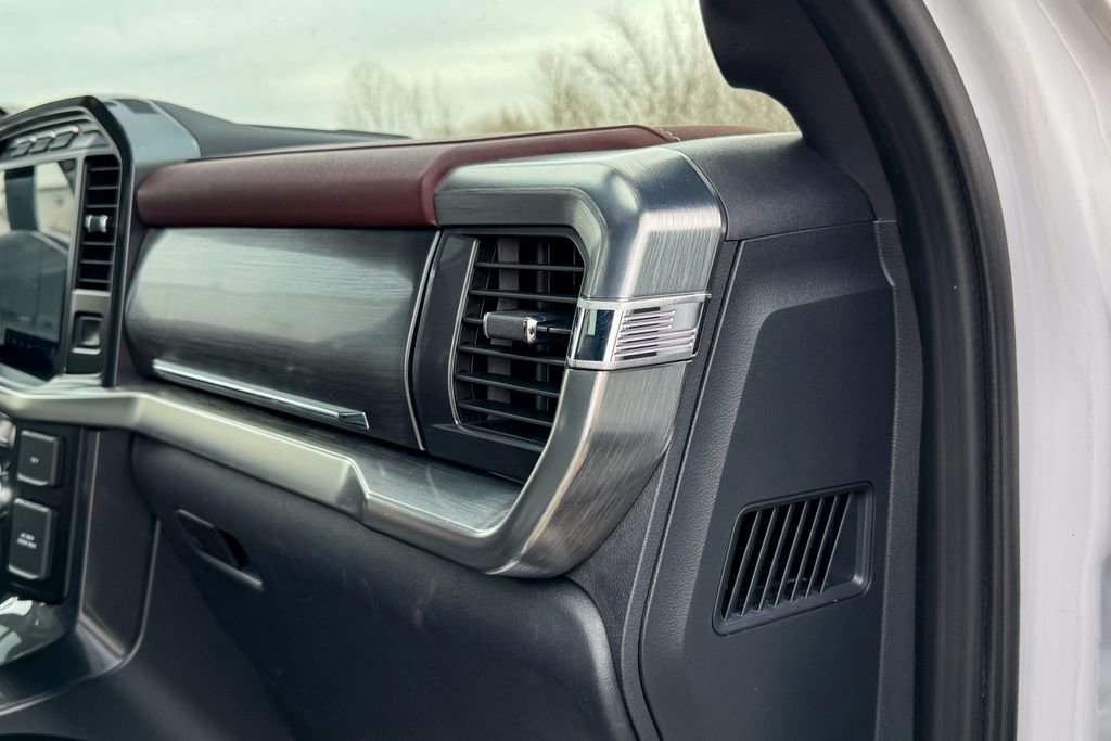 Certified 2023 Ford F150 Lariat w/ Equipment Group 502A High image 18