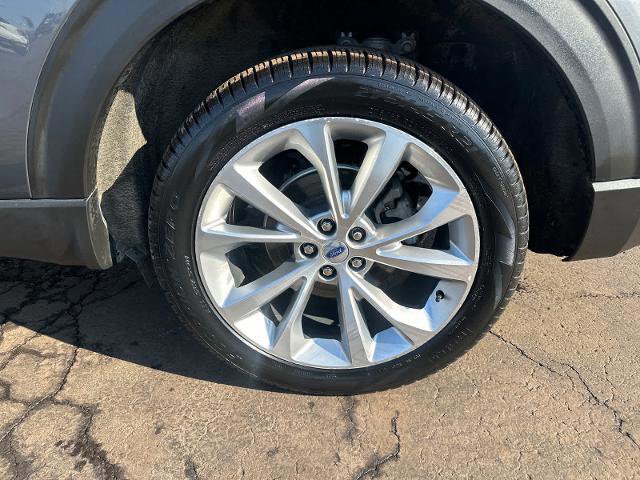 Certified 2023 Ford Explorer Platinum w/ Technology Package image 14