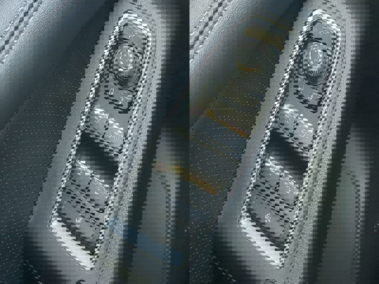 Used 2024 Subaru Ascent Limited w/ Technology Package image 23