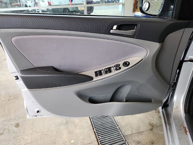 Used 2017 Hyundai Accent Value Edition image 17