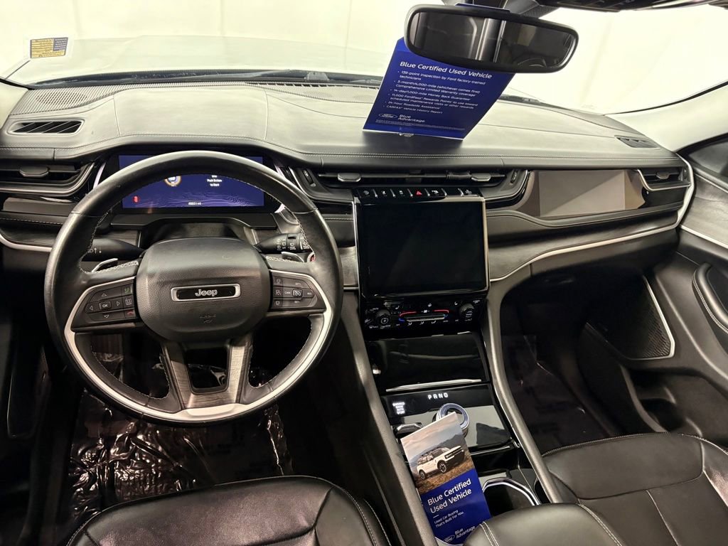 Used 2022 Jeep Grand Cherokee L Limited AWD/4WD image 27