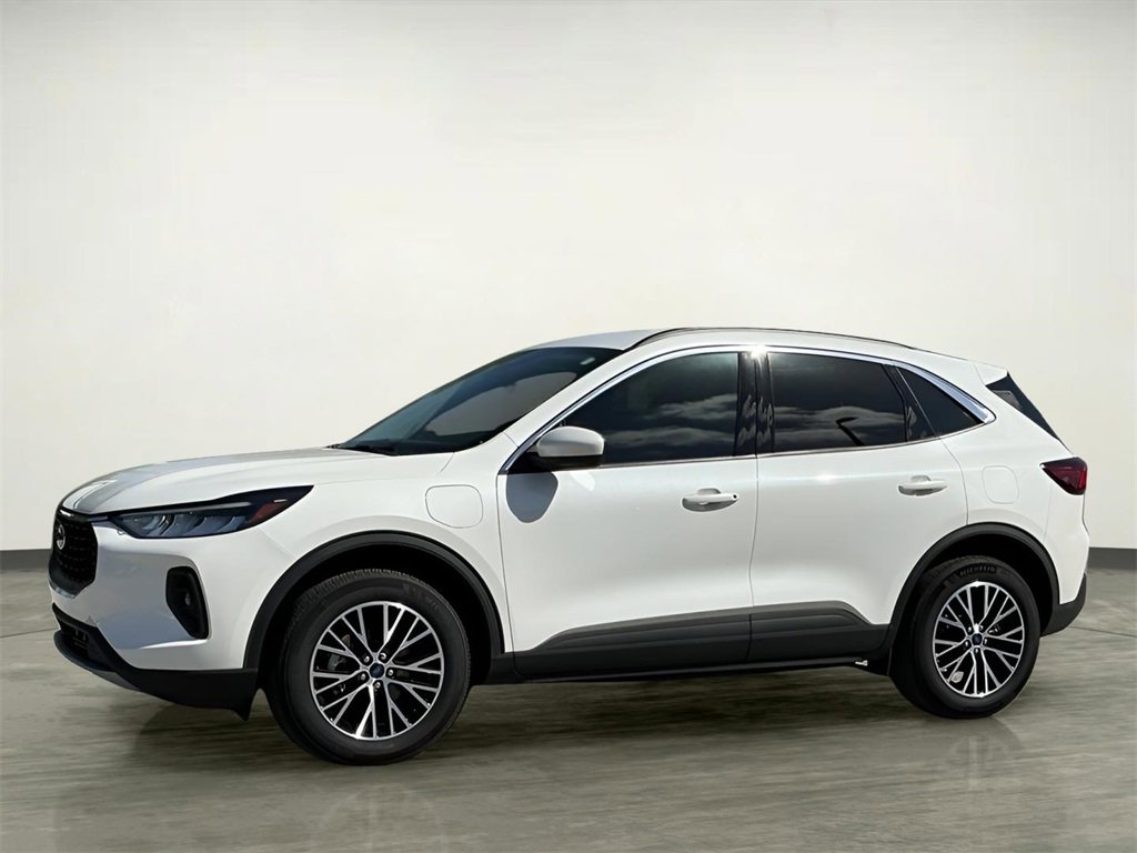 Certified 2024 Ford Escape SE image 3