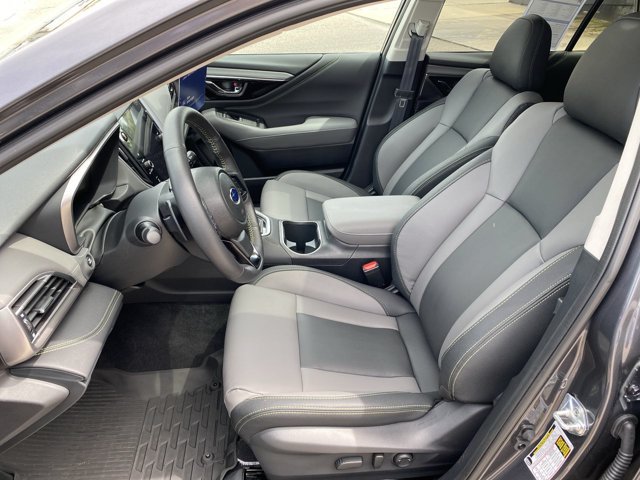 Used 2025 Subaru Outback Onyx Edition w/ Popular Package #2 AWD/4WD image 14