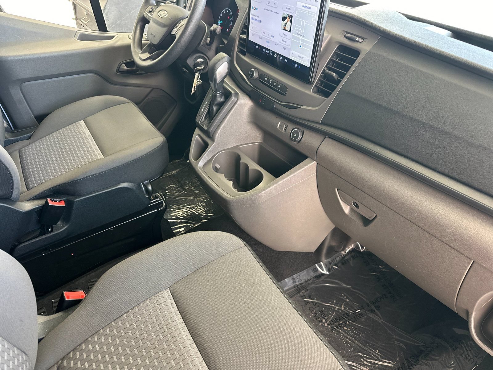 Certified 2022 Ford Transit 350 XLT RWD image 16