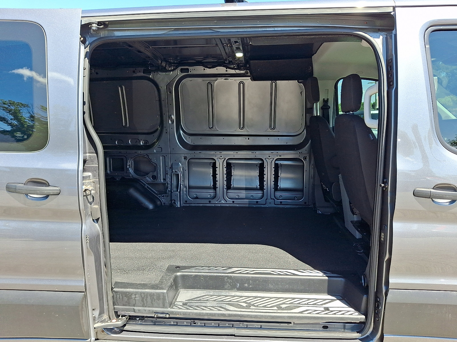 Certified 2023 Ford Transit 250 Low Roof AWD image 13
