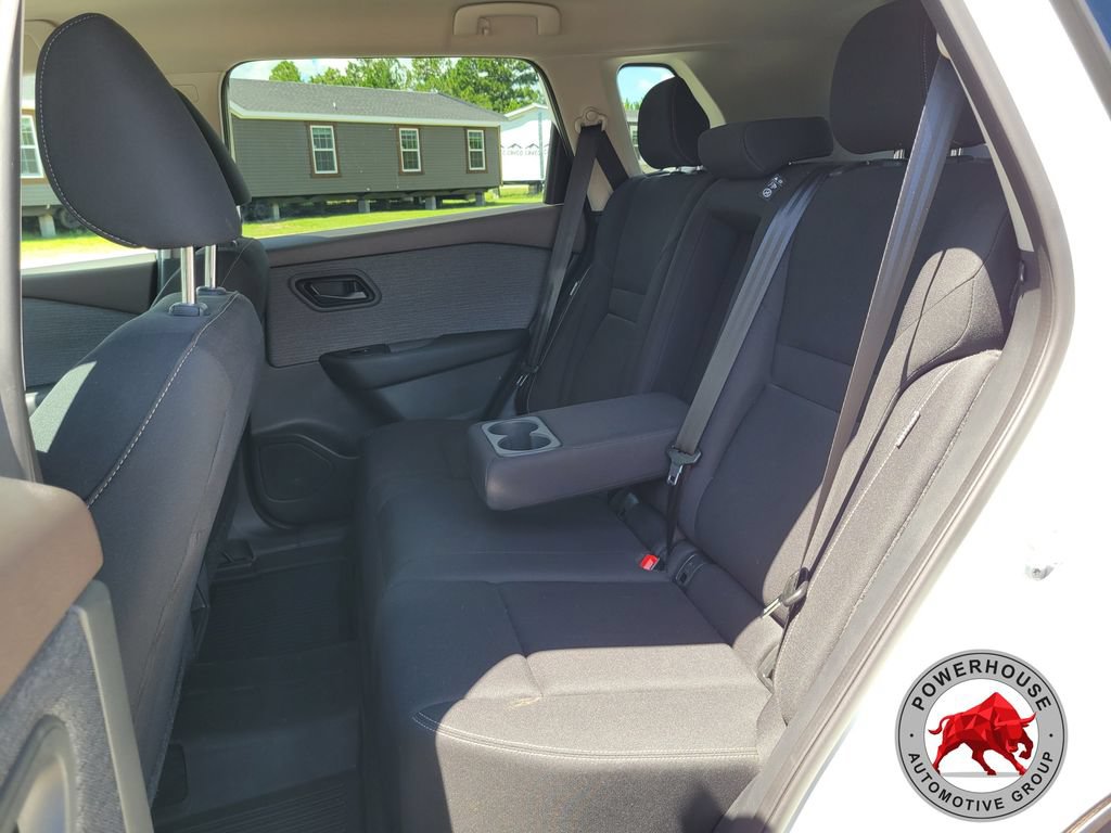 Used 2023 Nissan Rogue S FWD image 16