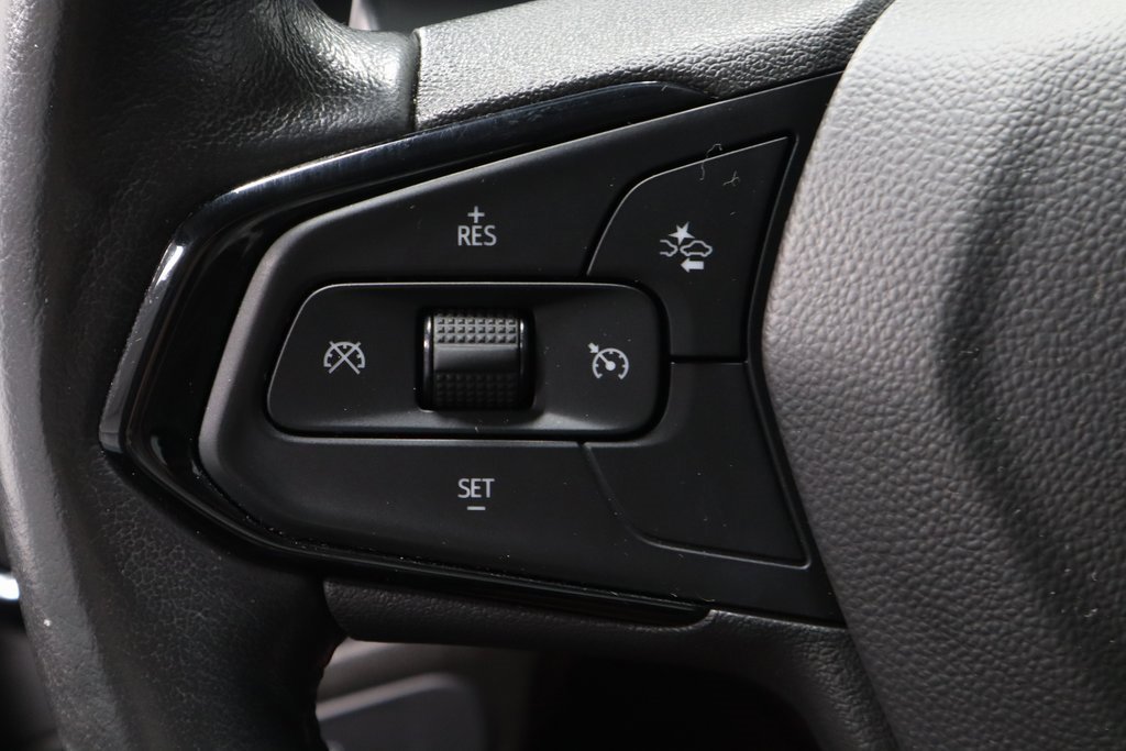 Used 2022 Chevrolet Bolt EUV Premier image 26