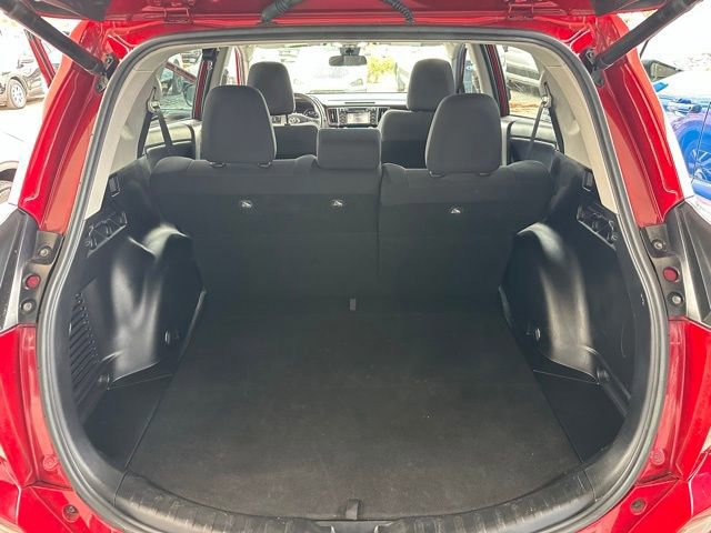 Used 2017 Toyota RAV4 XLE image 16