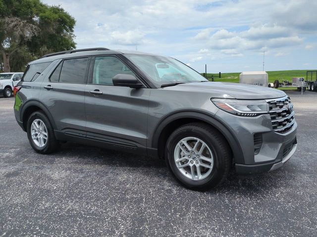 Certified 2026 Ford Explorer Active RWD image 2
