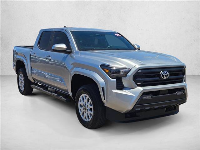 Used 2025 Toyota Tacoma SR5 AWD/4WD video 3