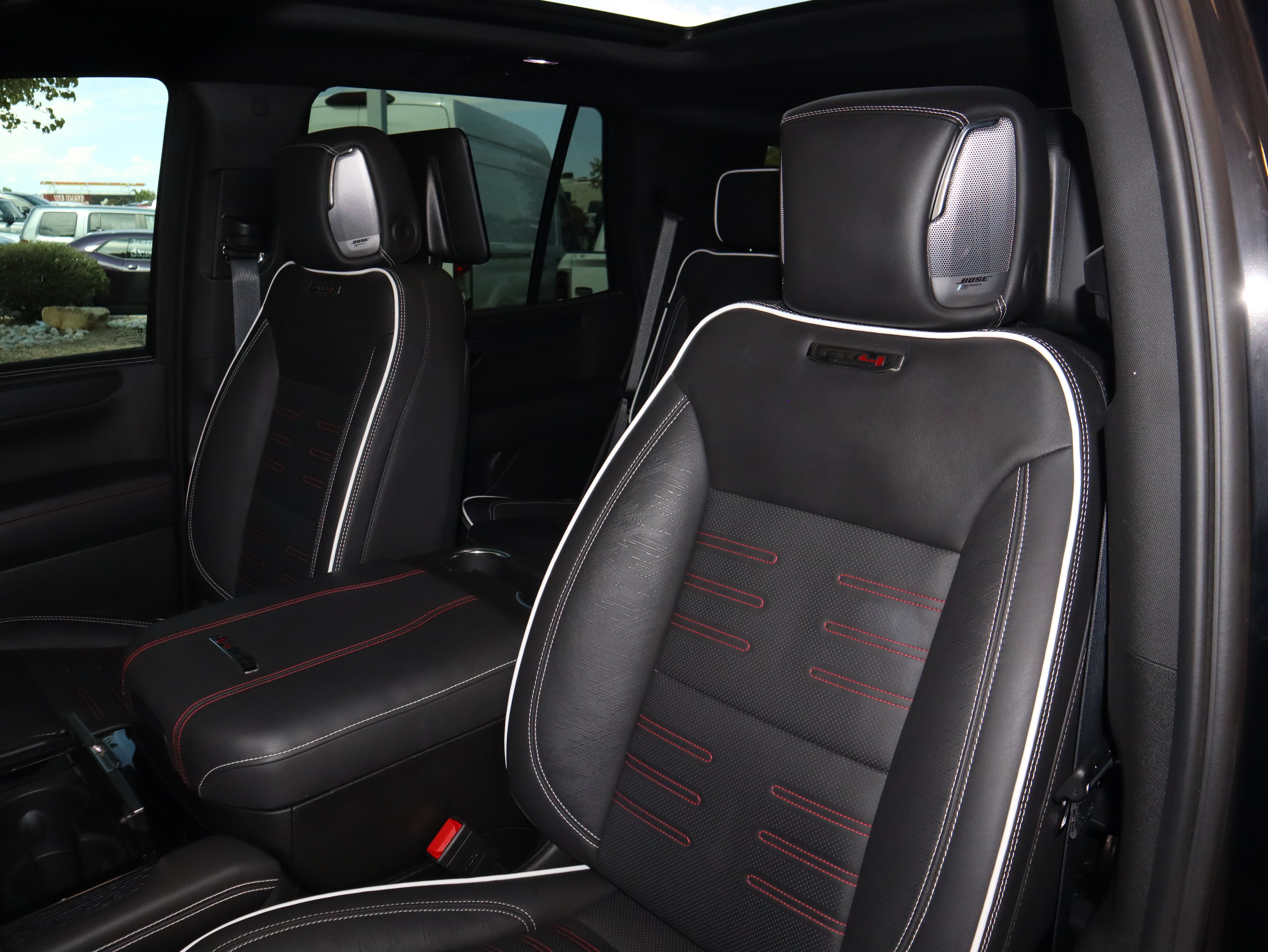 Used 2026 GMC Yukon AT4 Ultimate AWD/4WD image 31
