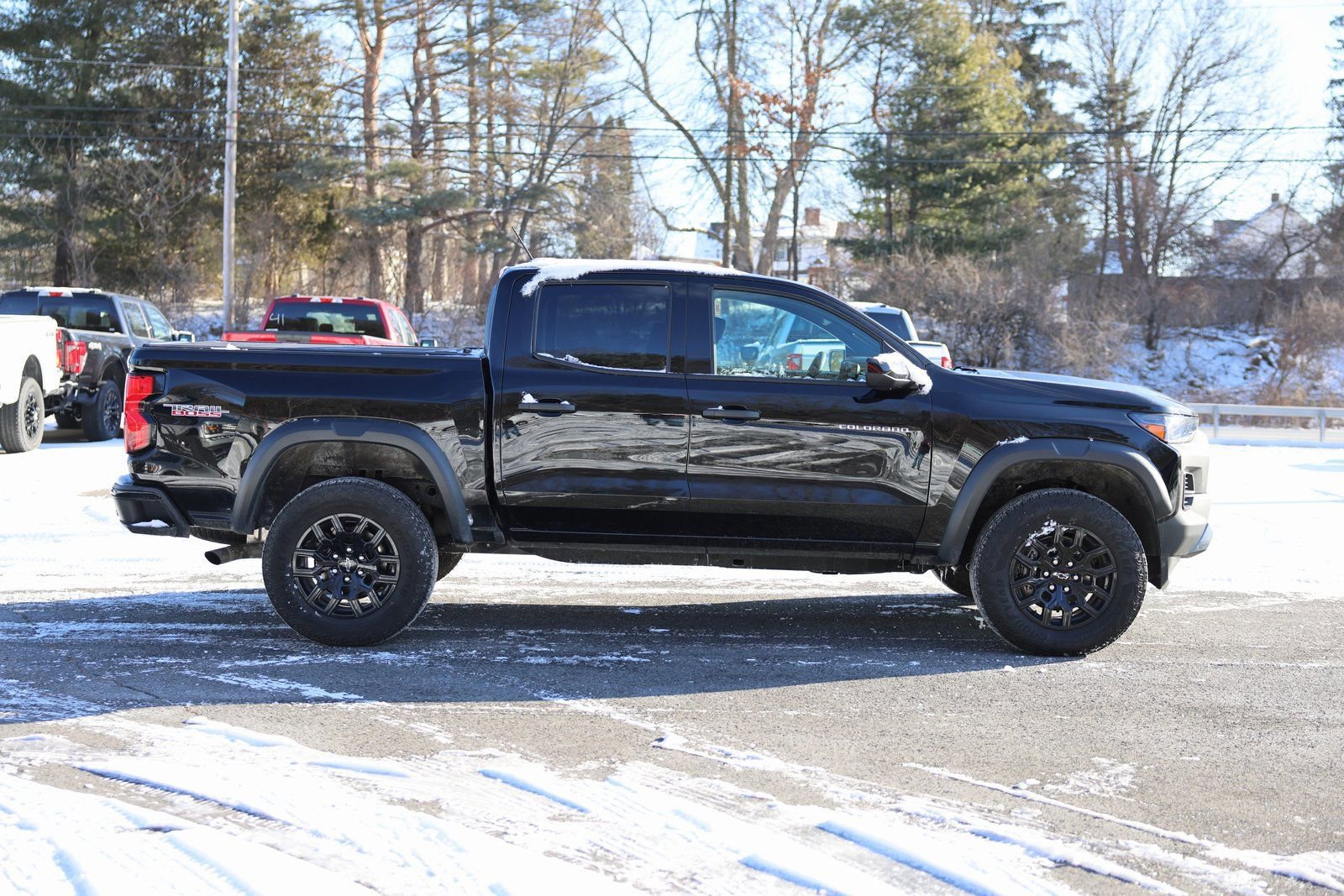 Used 2024 Chevrolet Colorado Trail Boss w/ Advanced Trailering Package image 6