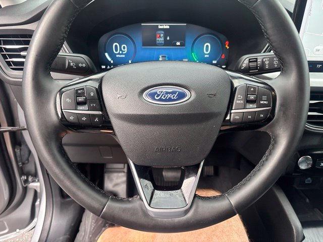 Certified 2023 Ford Escape Platinum AWD/4WD image 18