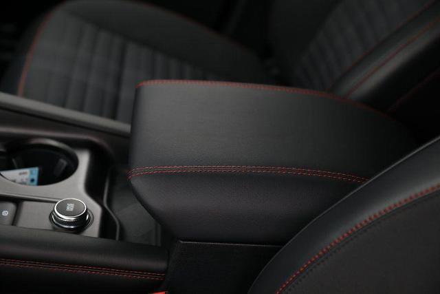 Certified 2025 Ford Explorer ST-Line image 24