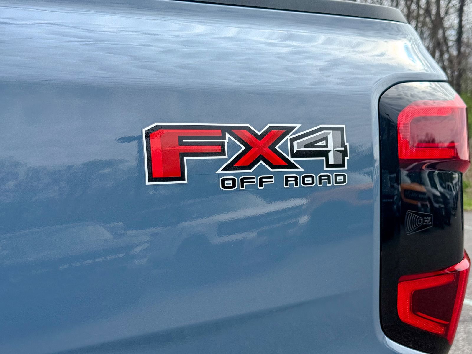 Certified 2024 Ford Ranger Lariat w/ FX4 Off-Road Package AWD/4WD image 5