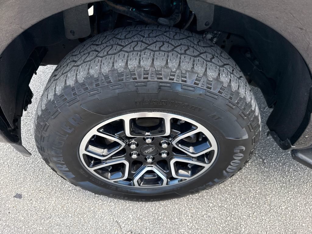 Certified 2022 Ford F150 XLT w/ Equipment Group 302A High image 12