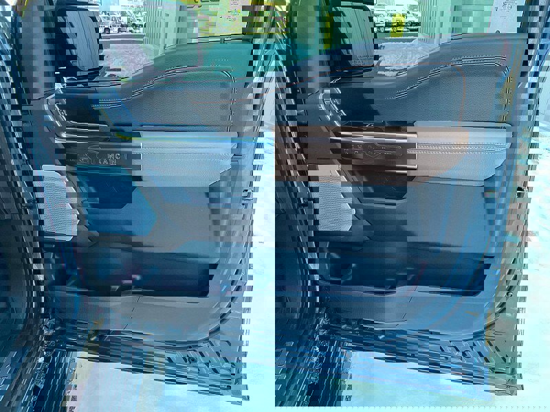 Certified 2025 Ford F150 King Ranch image 29