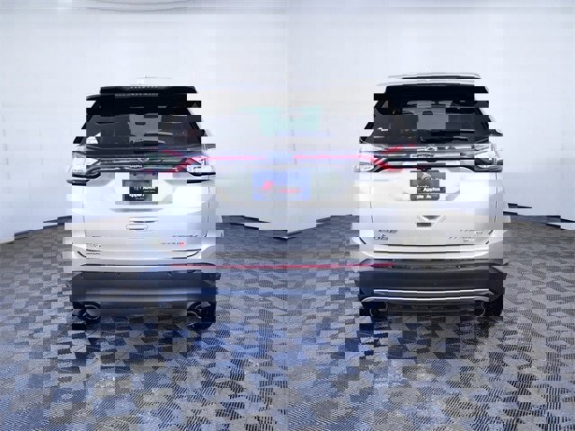 Certified 2018 Ford Edge Titanium w/ Technology Package image 3