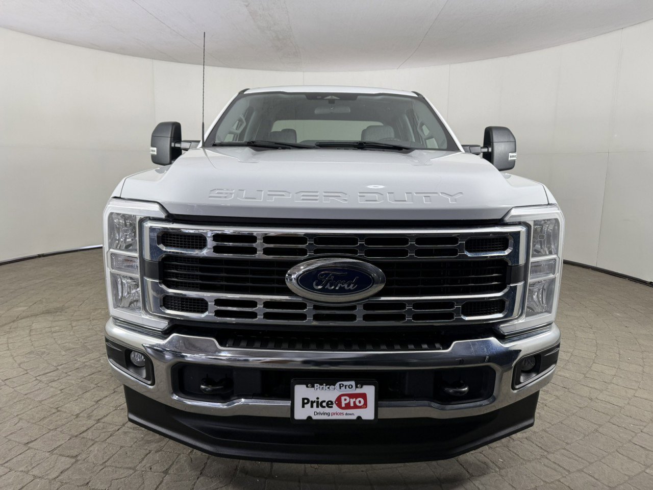 Certified 2024 Ford F250 XLT AWD/4WD image 2