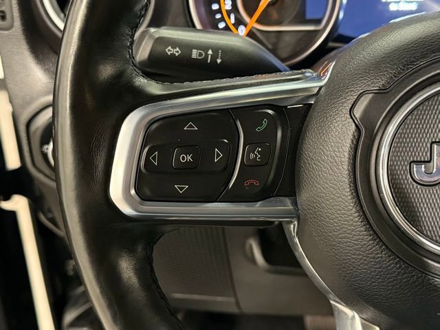 Used 2021 Jeep Wrangler Unlimited Sahara AWD/4WD image 19