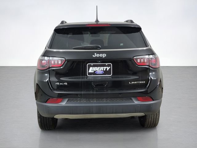 Used 2024 Jeep Compass Limited AWD/4WD image 4
