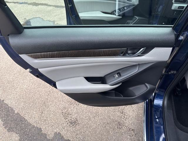 Used 2019 Honda Accord EX-L image 31