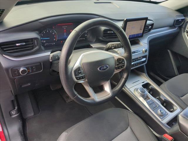 Certified 2023 Ford Explorer XLT image 10