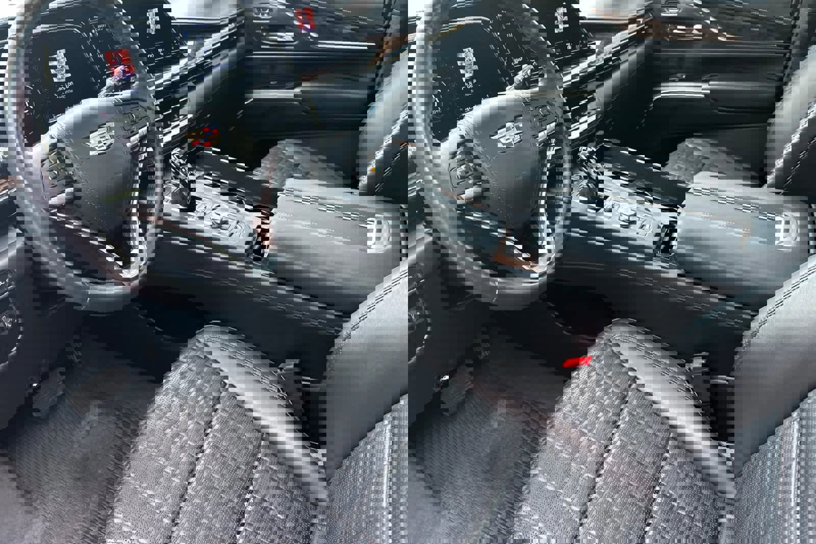 Used 2022 Cadillac Escalade Sport Platinum image 11