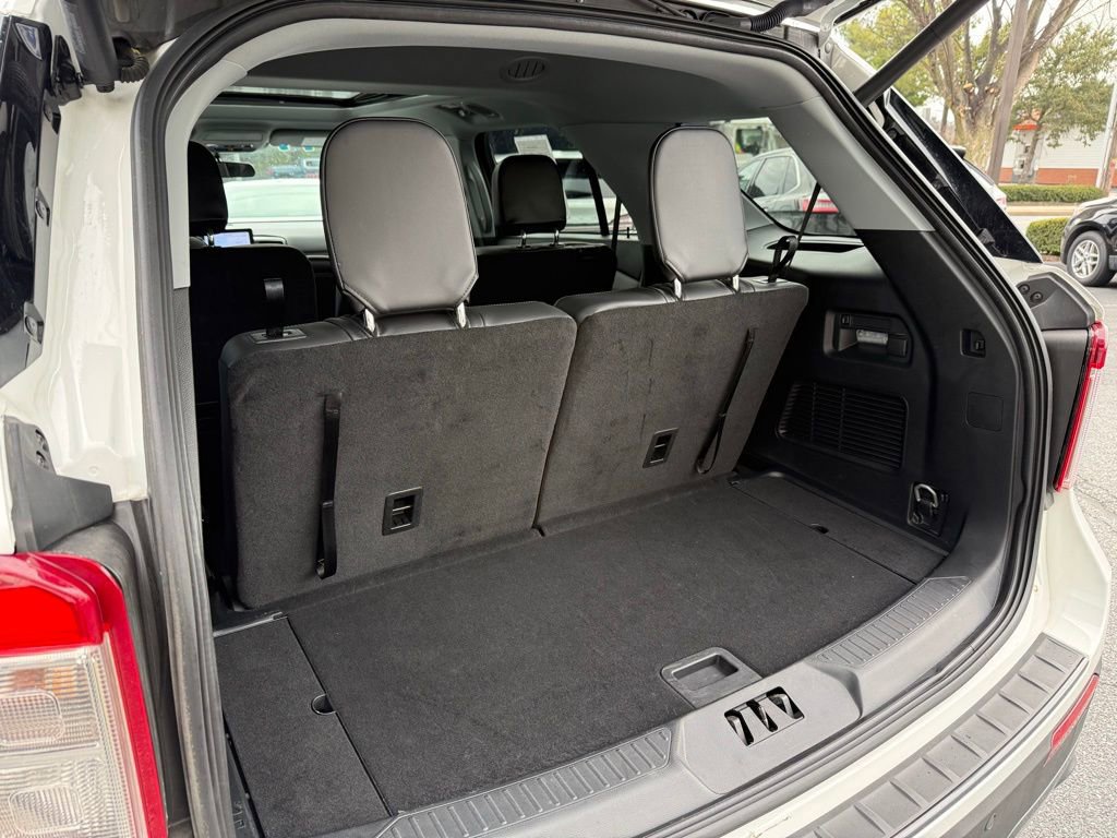 Certified 2023 Ford Explorer XLT w/ Equipment Group 202A image 32