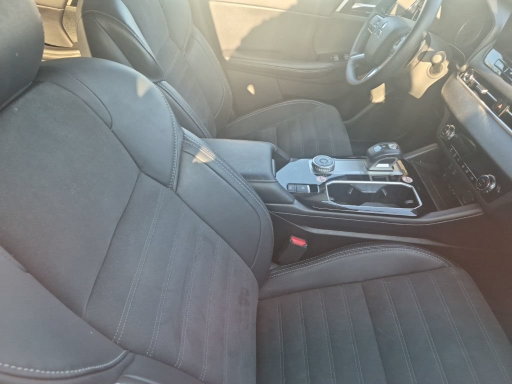 Used 2025 Mitsubishi Outlander SE FWD image 26