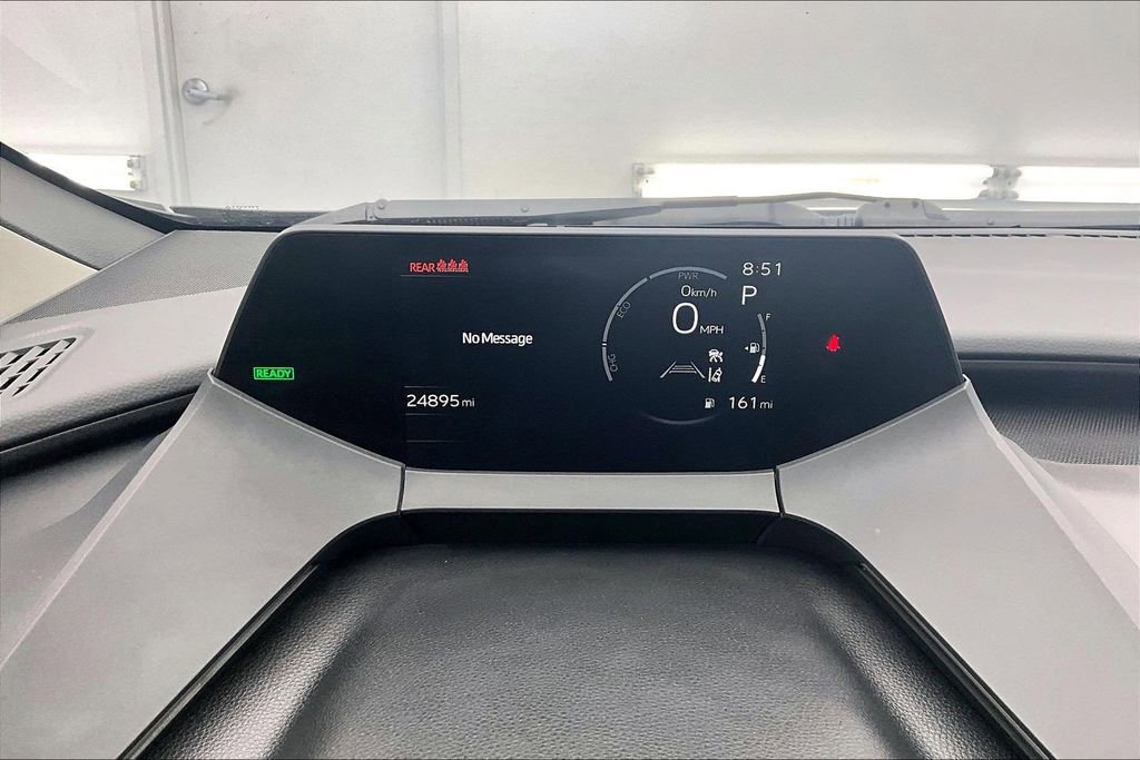 Used 2025 Toyota Prius LE FWD image 20