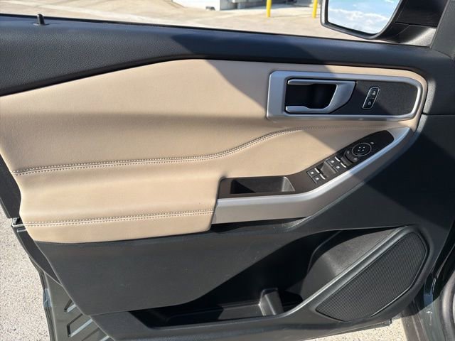 Certified 2024 Ford Explorer XLT w/ Equipment Group 202A image 15