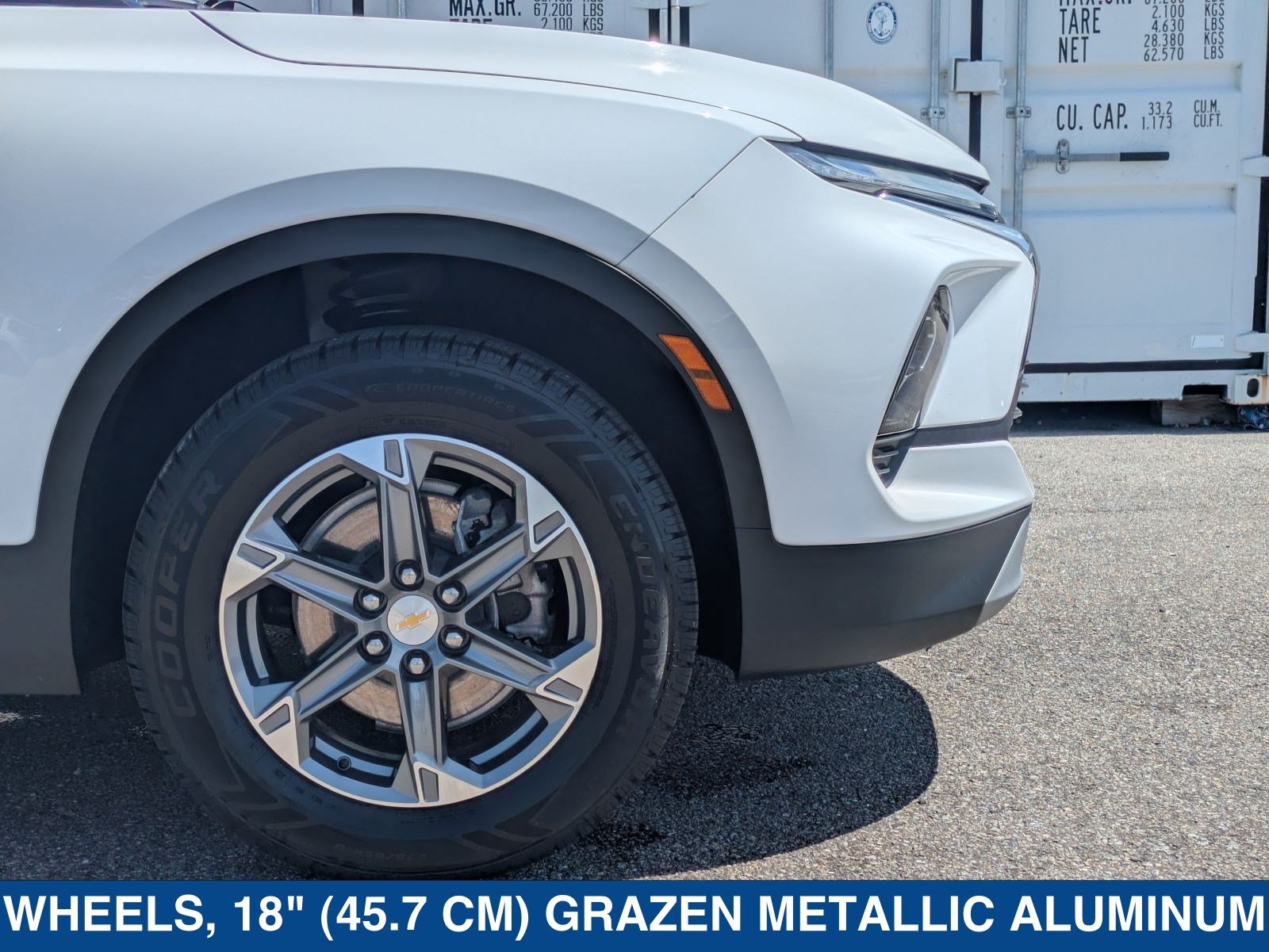 Used 2025 Chevrolet Blazer LT FWD image 12