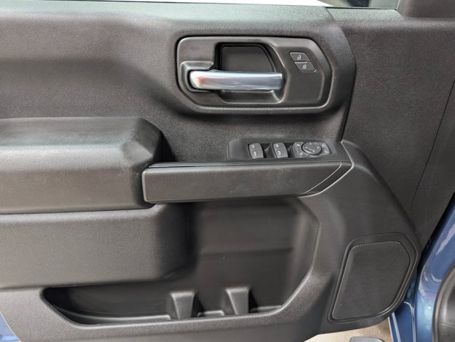 Used 2026 Chevrolet Silverado 2500 Custom w/ Custom Value Package AWD/4WD image 11