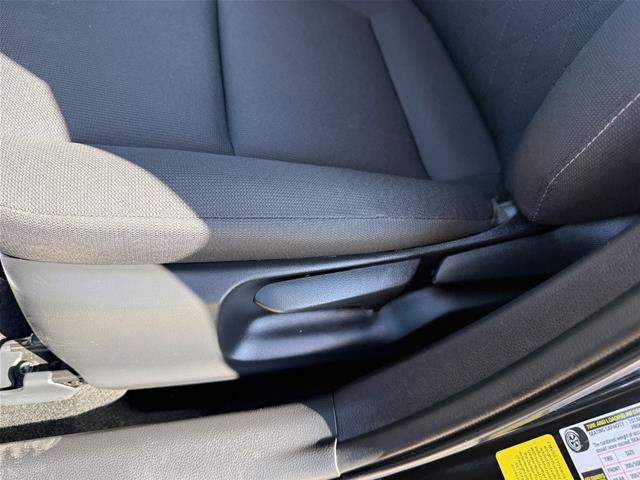Used 2025 Toyota Corolla LE FWD image 14
