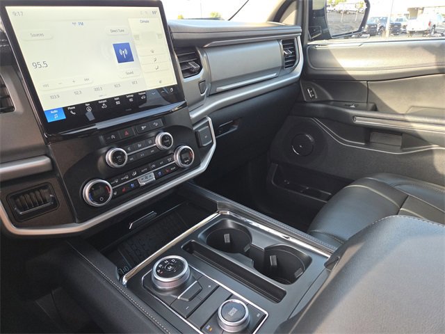 Certified 2024 Ford Expedition Max XLT image 39