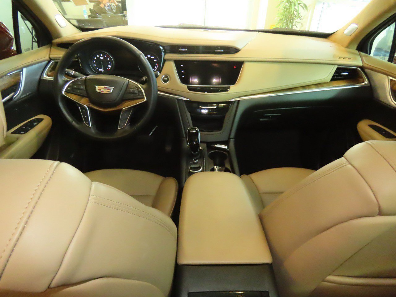 Used 2024 Cadillac XT5 Premium Luxury w/ Platinum Package image 19