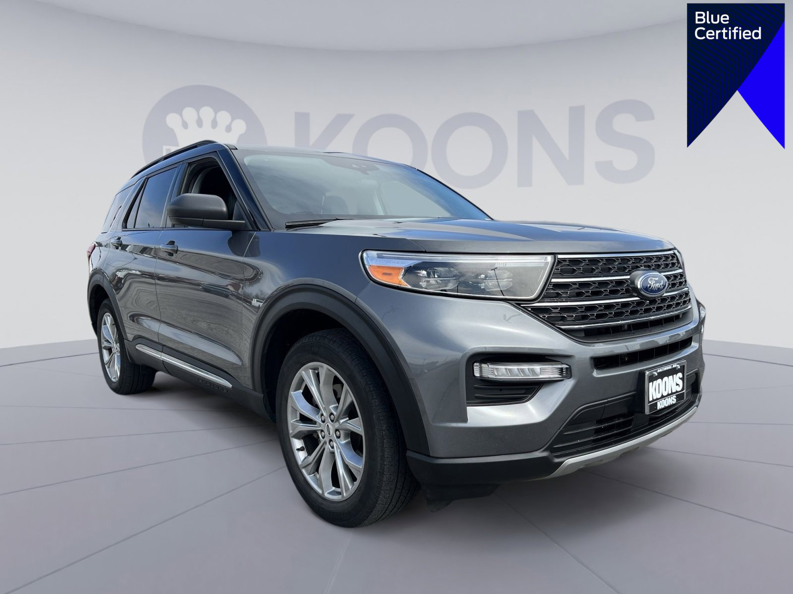 Certified 2023 Ford Explorer XLT w/ Equipment Group 202A