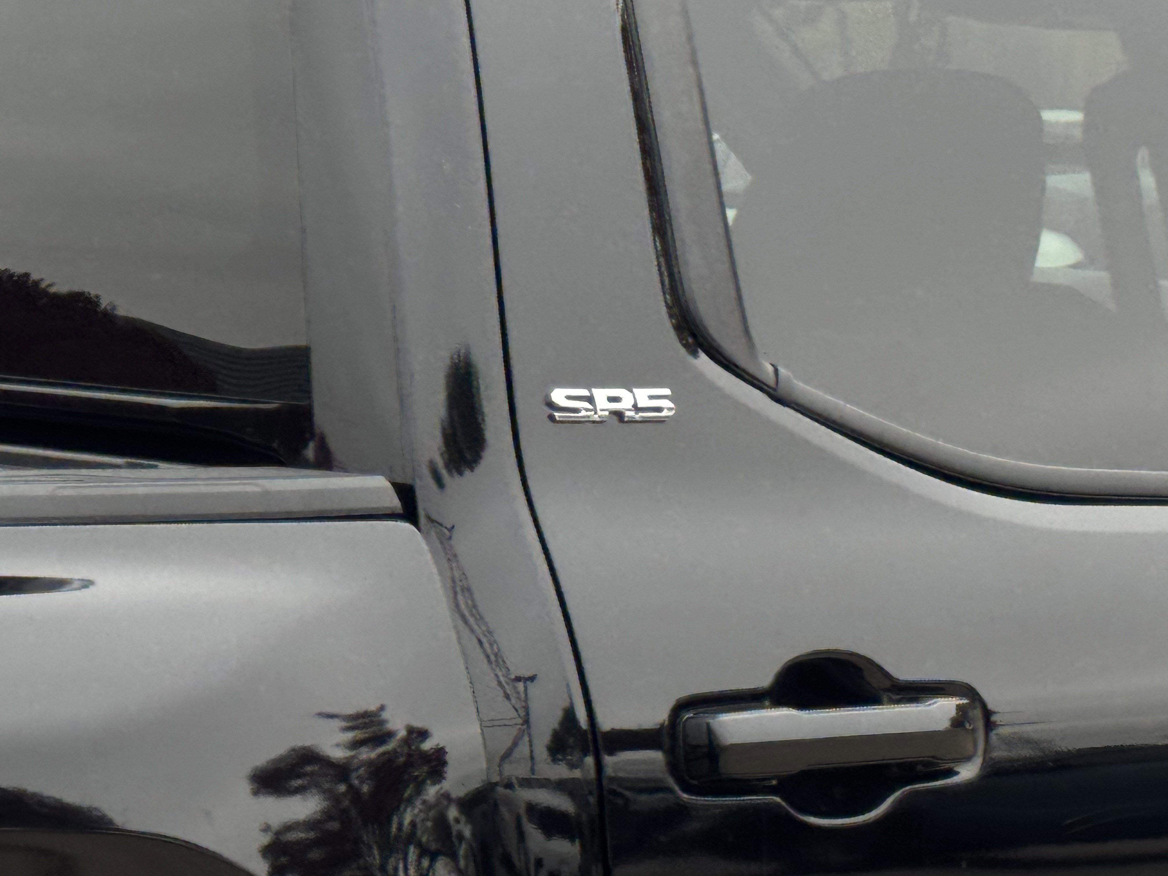 Used 2024 Toyota Tacoma SR5 image 10