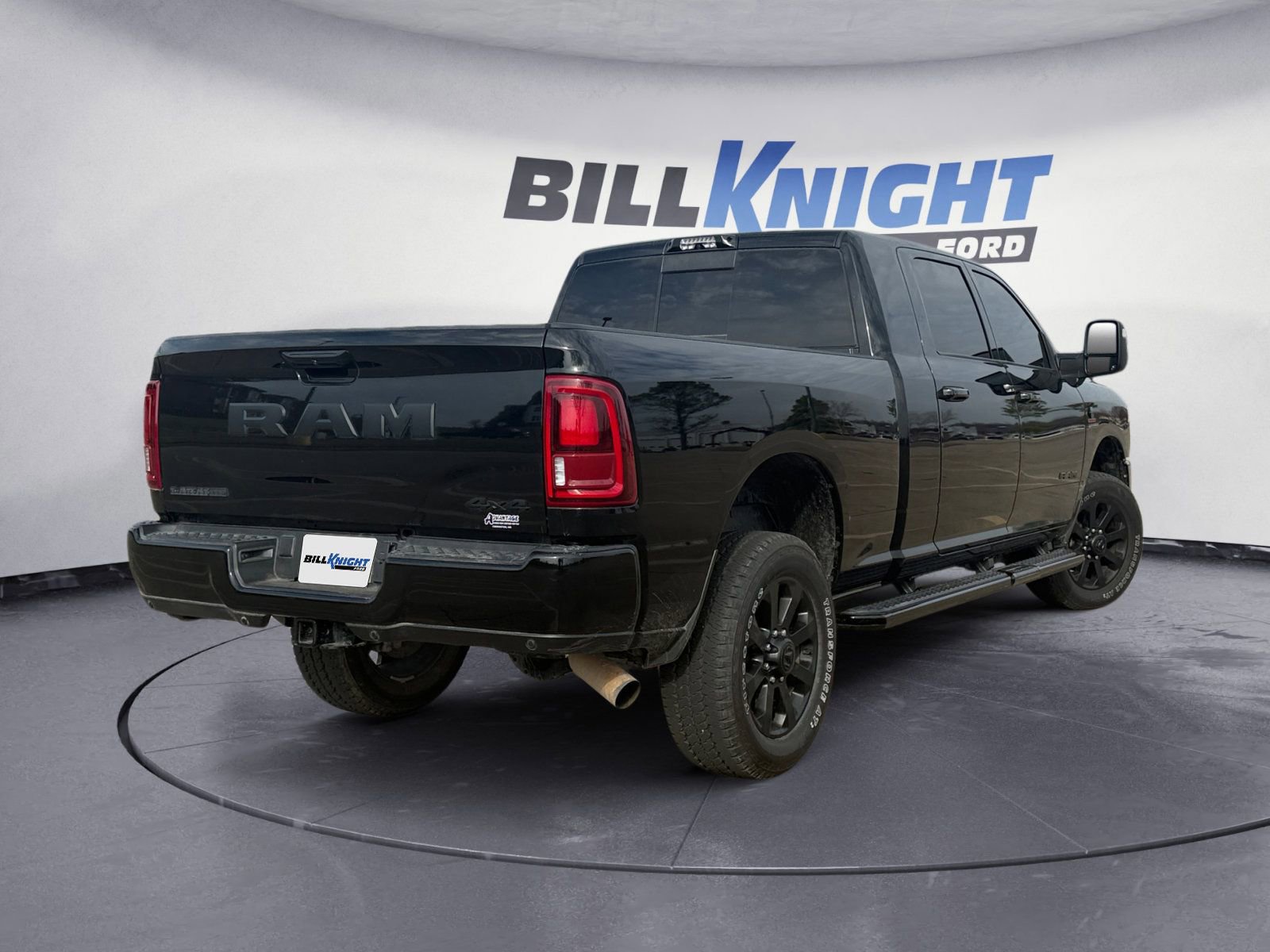 Used 2025 RAM 2500 Laramie w/ Night Edition image 5