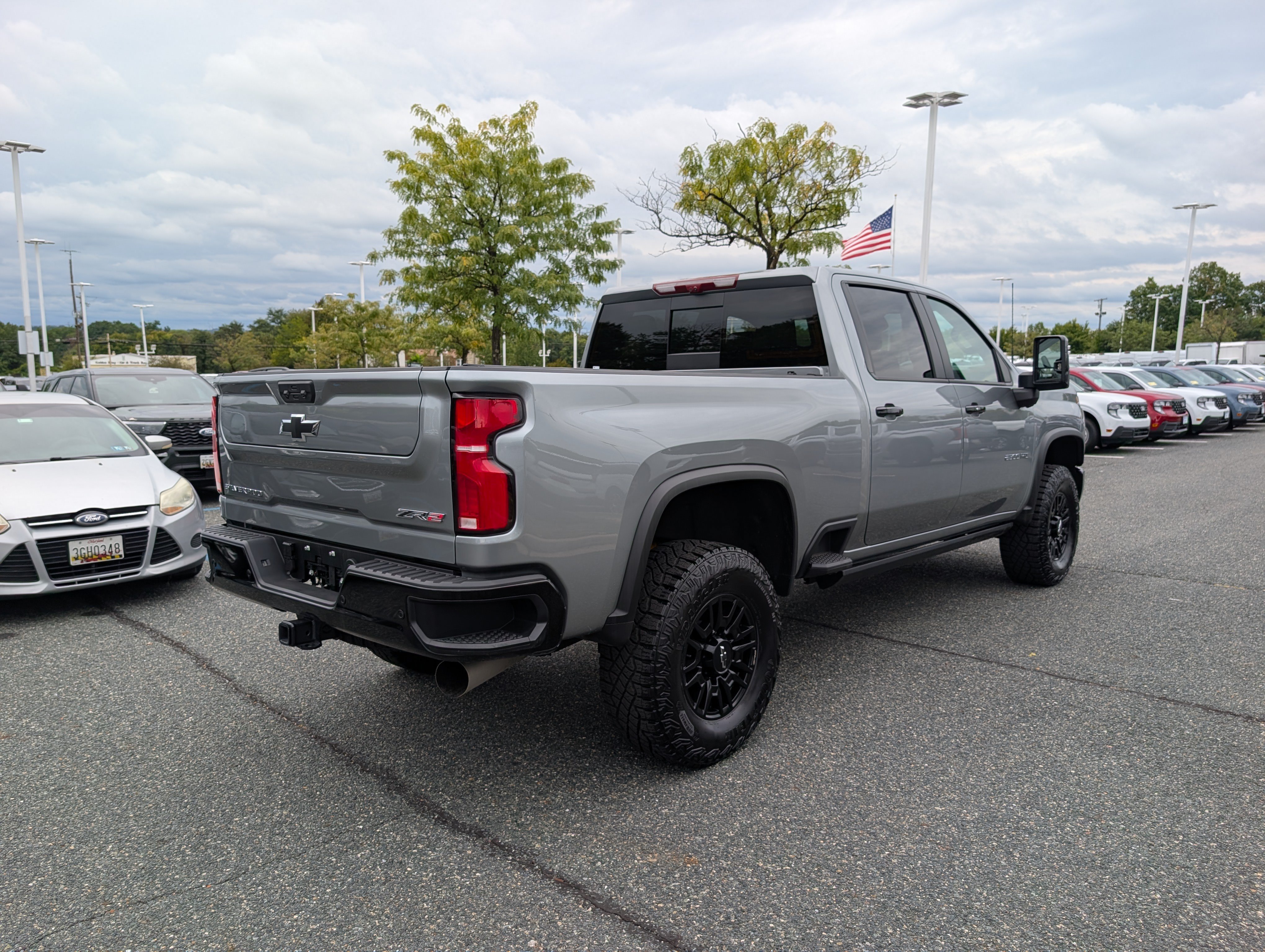 Used 2026 Chevrolet Silverado 2500 ZR2 AWD/4WD image 4