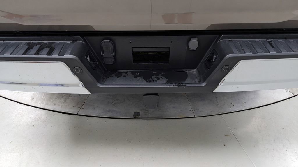 Certified 2023 Ford F150 XLT w/ Equipment Group 302A High image 6