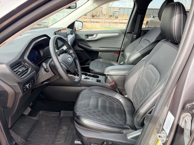 Certified 2024 Ford Escape SE w/ PHEV Premium Package image 15