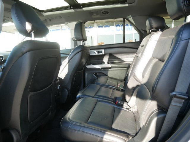 Certified 2020 Ford Explorer Limited w/ Equipment Group 310A image 18