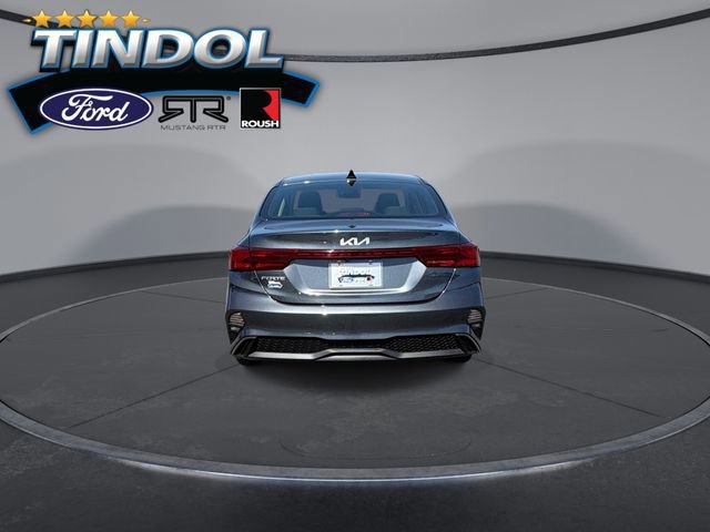 Used 2024 Kia Forte LXS w/ LXS Technology Package image 3