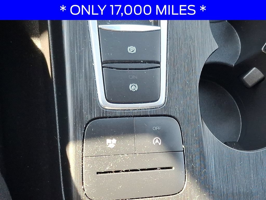 Certified 2023 Ford Escape Active AWD/4WD image 24